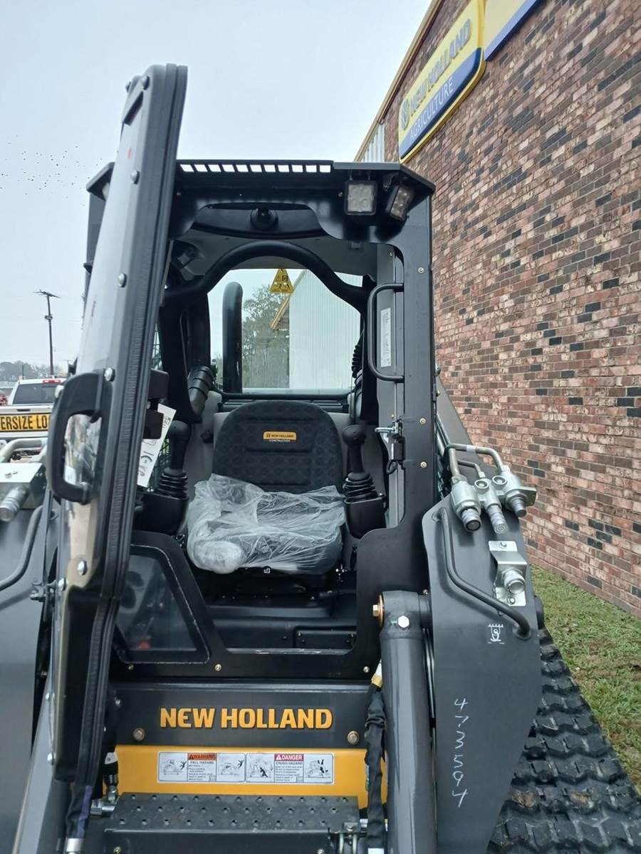 2025 New Holland C345 - Image 6